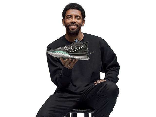 亚沙里：大约三个月后，能在一场友谊赛里首发的感觉真好（亚沙里：阔别近三月，友谊赛重回首发的感觉太棒了）