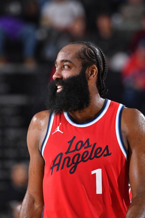 维尼修斯已遭遇各项赛事连续15场进球荒，近2个月0球2助攻（维尼修斯陷入15场各项赛事进球荒，近两月仅0球2助攻）