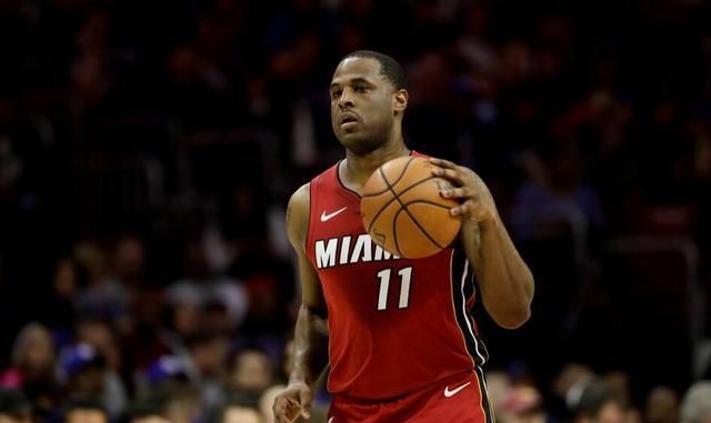 鲁媒：山东男篮外线有了明显补强 但内线的人员轮转问题需要重视（鲁媒：山东男篮外线增强显著，内线轮换隐忧不容忽视）