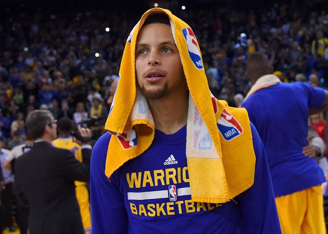 韩媒曝申裕斌总决赛将复出：膝伤未愈为世排带伤鏖战 盼冲击新纪录（韩媒称申裕斌将于总决赛复出：膝伤未愈仍为世界排名带伤拼战，力争再刷新纪录）