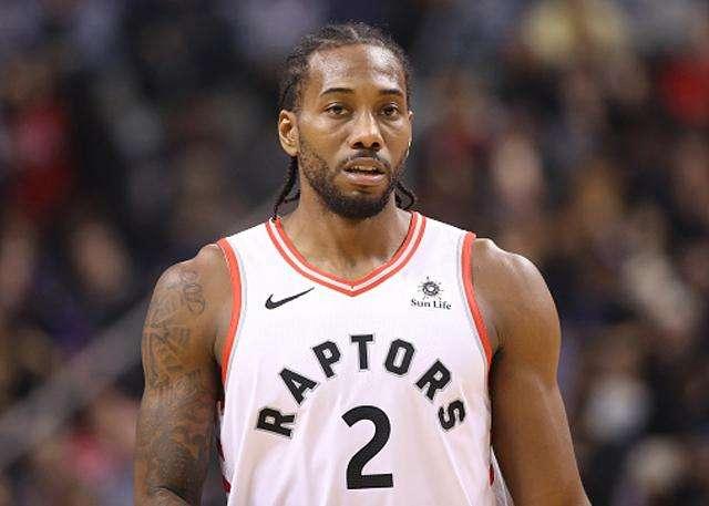 前锋连续助攻带动全队节奏（前锋连助攻激活全队节奏）