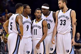 阿坎吉：为球队服务最重要；最想要队友的能力？泽林斯基的技术（阿坎吉：团队至上；最想拥有的队友能力是泽林斯基的技术）