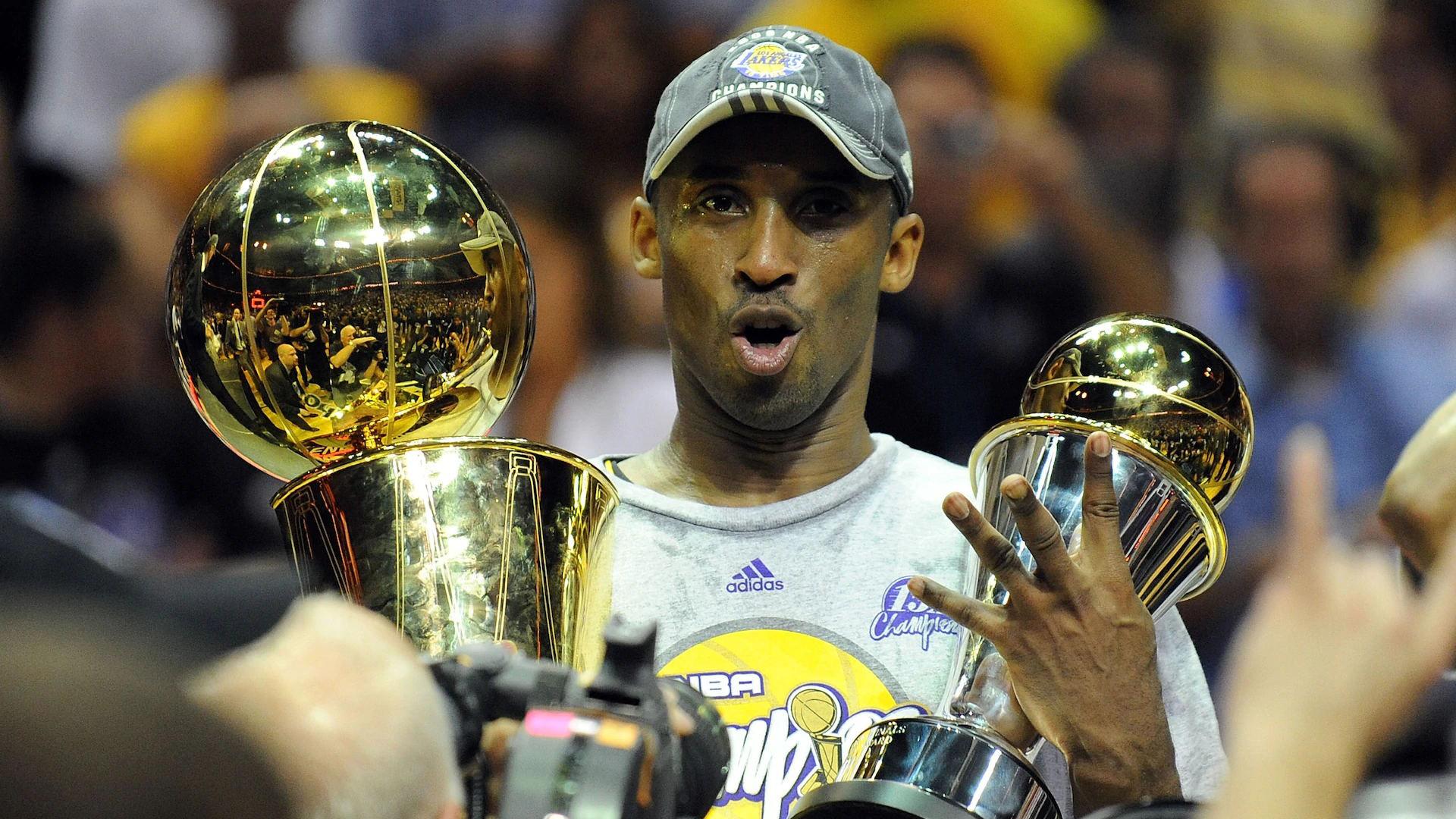 那不勒斯官方：吉尔摩周一将接受手术；据悉将缺阵至明年一月（那不勒斯通报：吉尔摩周一接受手术，预计缺阵至明年一月）