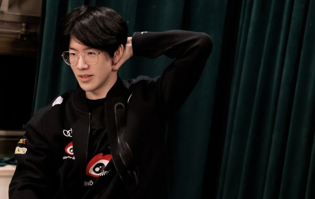 穆扎姆博出 穆扎姆博出