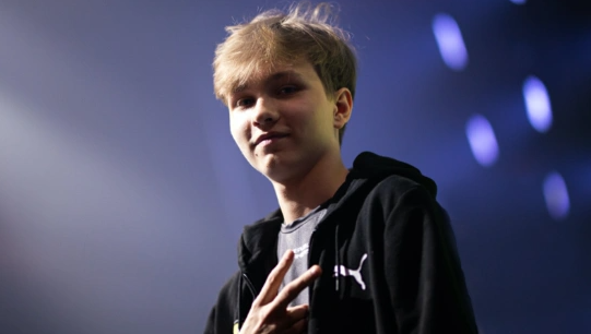 不断进步的 不断进步的